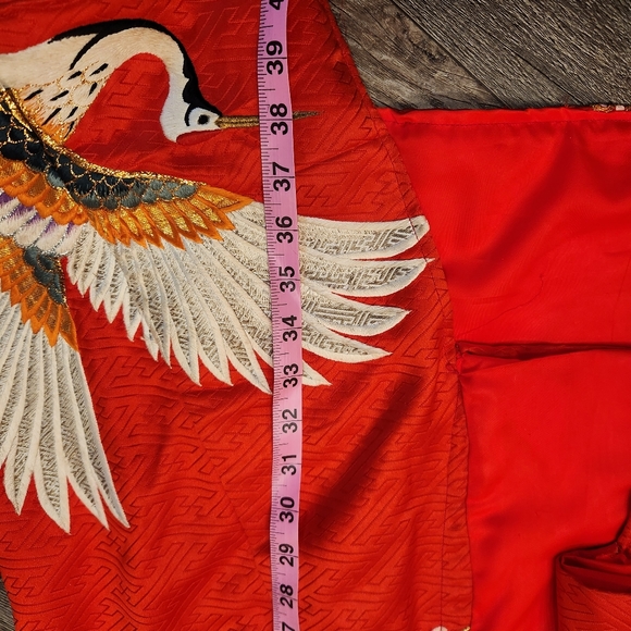 Kimono Heavily Embroidered - Picture 14 of 16